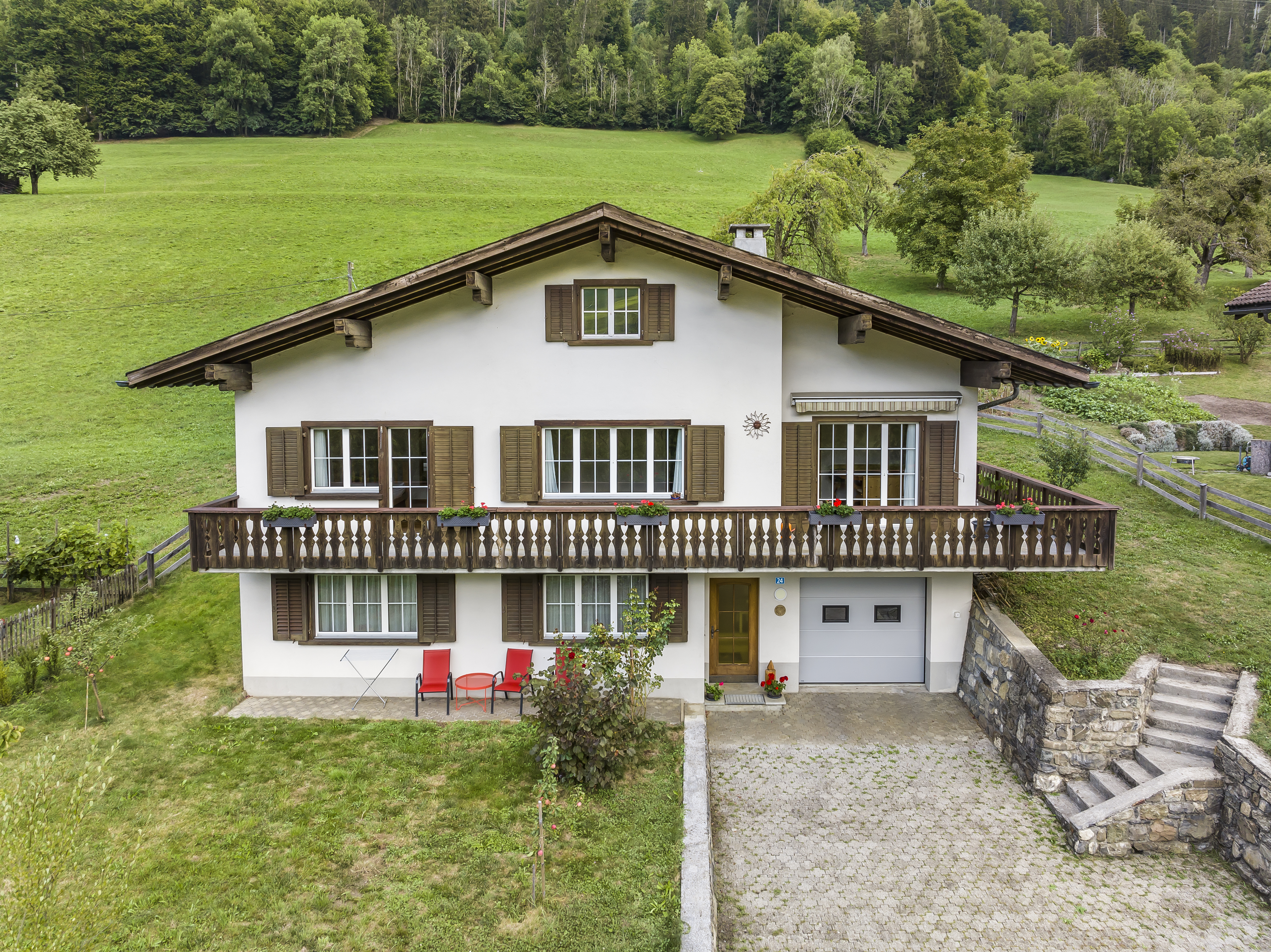 Luftaufnahme Region Zug — Lage zwischen See und Lorzeebene